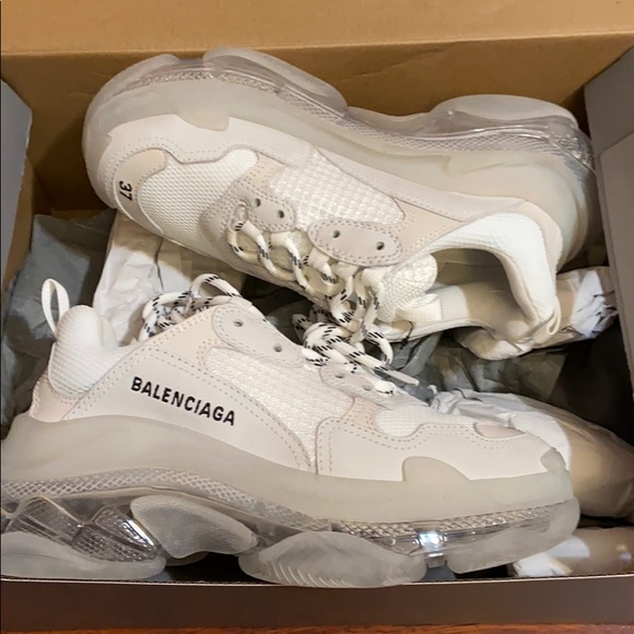 SOLD Balenciaga Triple S Clear Sole - Picture 3 of 7